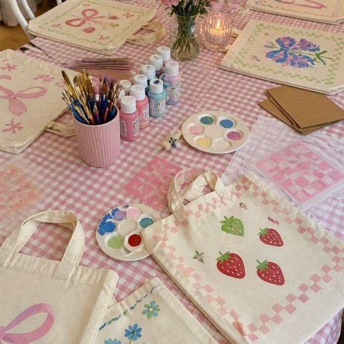 Custom Fabric and Tote Bag Painting